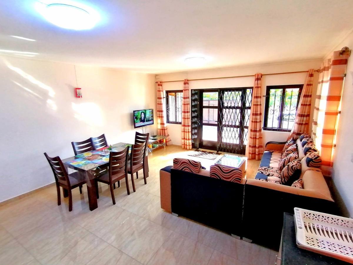 Sand Castle Villa Тру-о-Биш Экстерьер фото